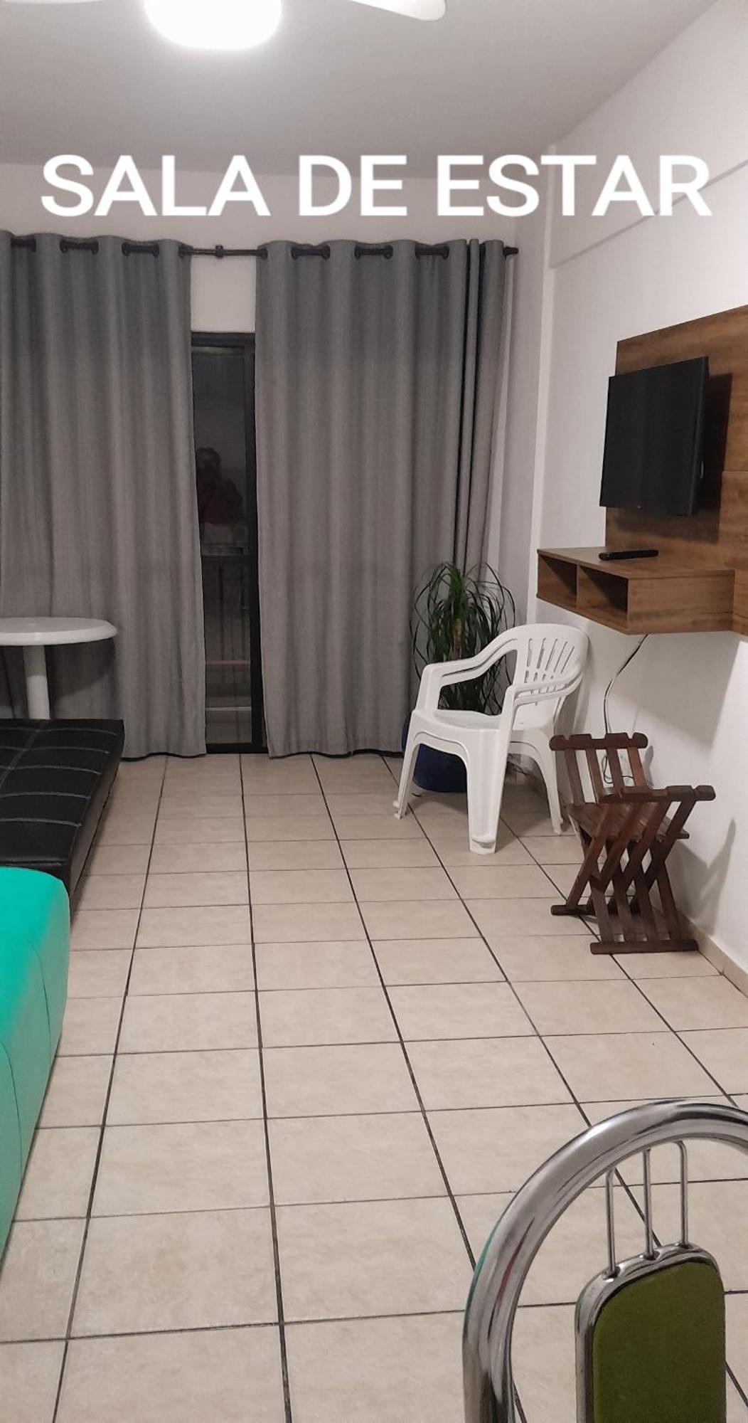 Praia Guarujá: Beachside Retreat with Pool and Flexible Check-in Exterior photo