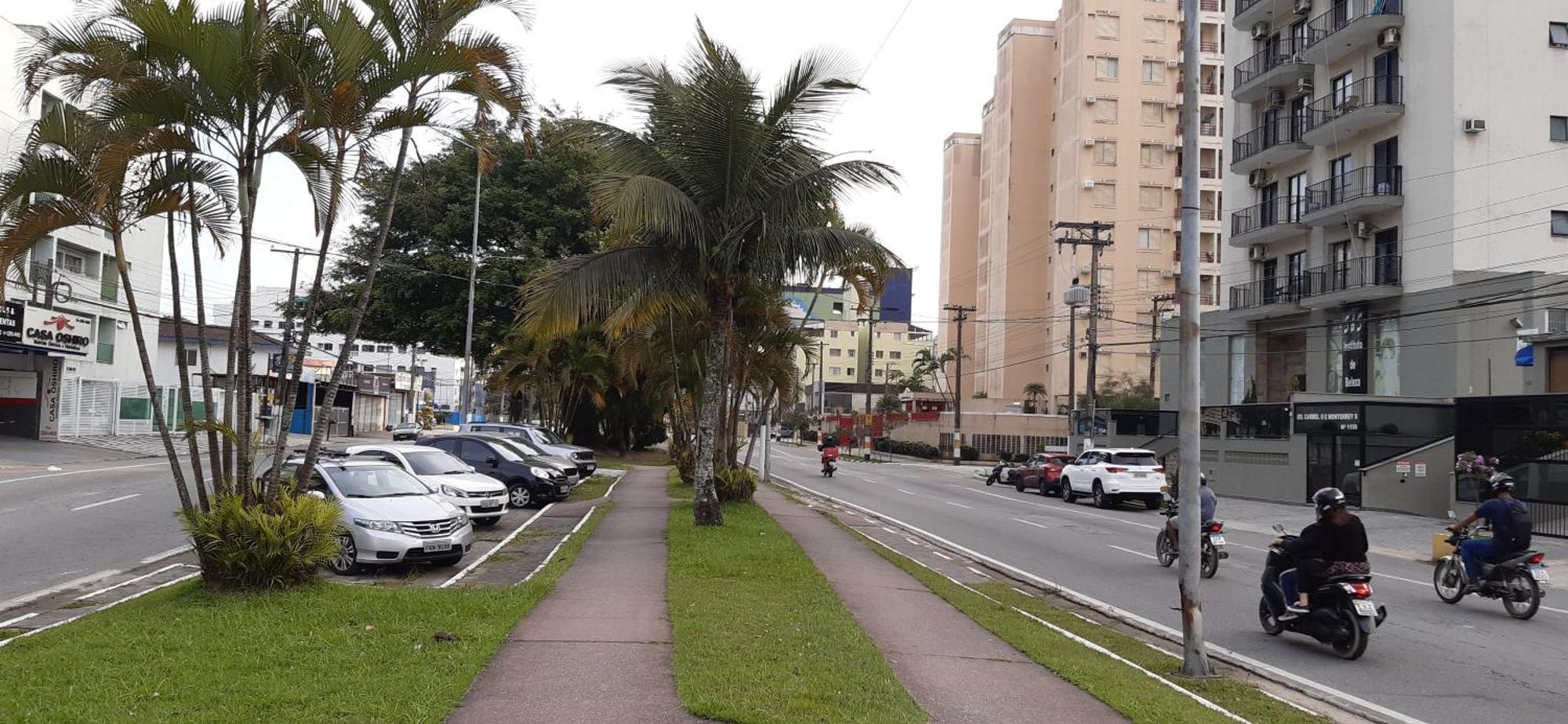 Praia Guarujá: Beachside Retreat with Pool and Flexible Check-in Apartment Exterior photo